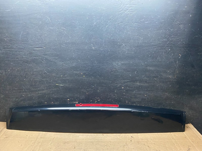 2004 to 2015 Nissan Armada Rear Tailgate Liftgate Spoiler Wing W/ Light u6412 DG