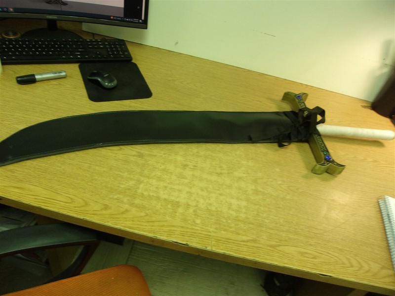 Decorative Metal Sword w/ Sheath Overall Length 44-5/8" *FREE SHIPPING*