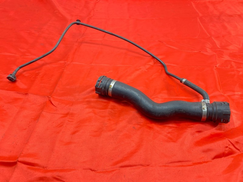 08-13 BMW E90 E92 E93 M3 Engine Radiator Thermostat Upper Coolant Hose Pipe OEM✅
