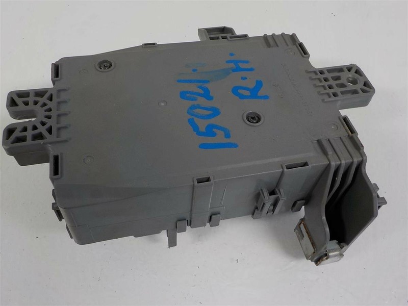 11 12 13 14 Acura Tsx Cabin Room Fuse Box Inside Fuse Box 38210-Tl7-A12 Oem