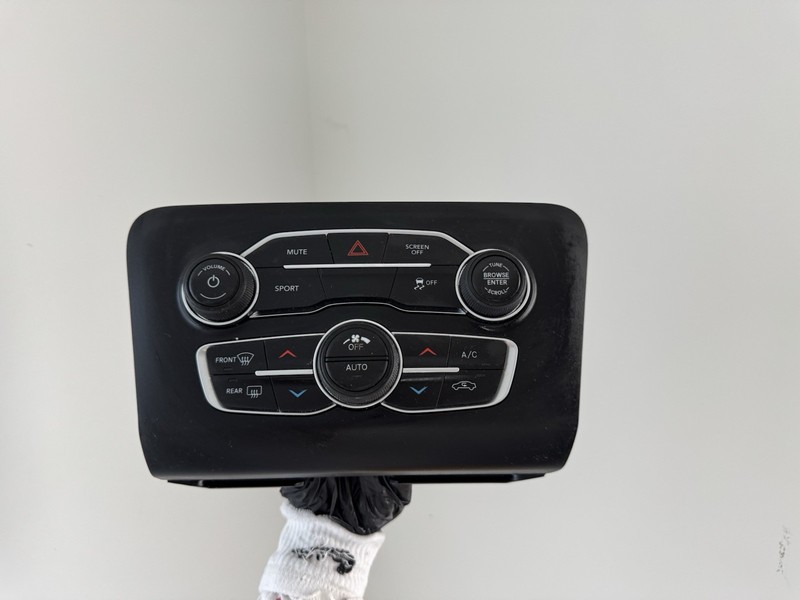 2017 Dodge Charger Audio Climate Control Panel Temp Unit A/C Heater P68293618AC