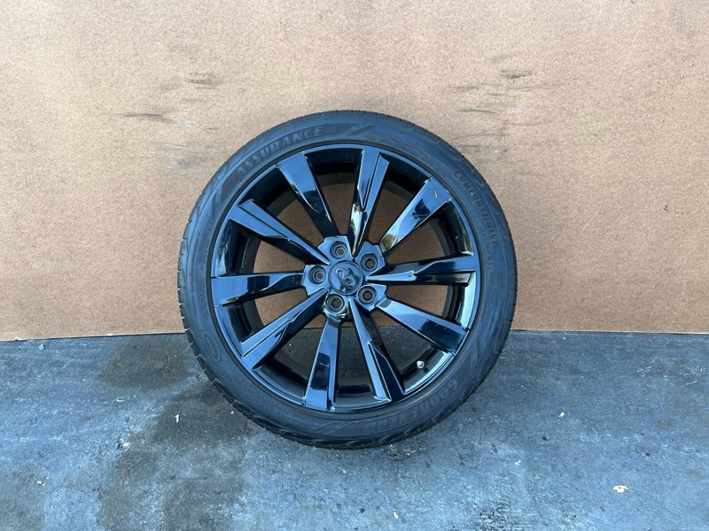 INFINITI Q60 2017-2022 OEMRIM WHEEL TIRE 19"X9 ASSEMBLY (BLACK)
