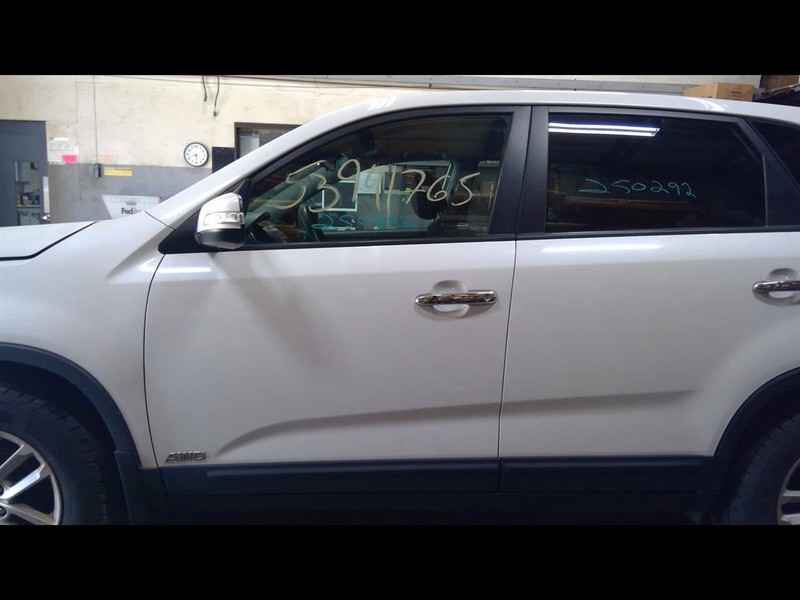 Driver Front Door Electric Textured Fits 14-15 SORENTO 1637831