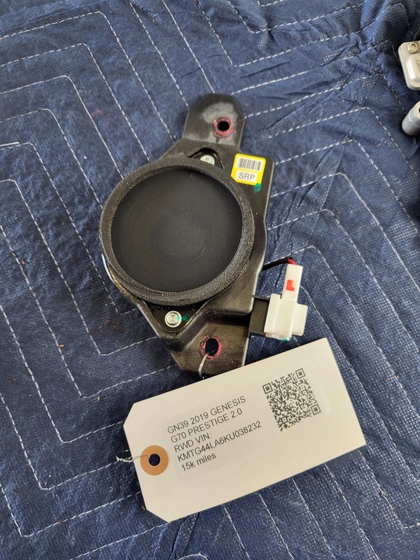 Used Oem GENESIS Rear Right Quarter Panel Speaker 96361-G9200 for 2019-2021 G70