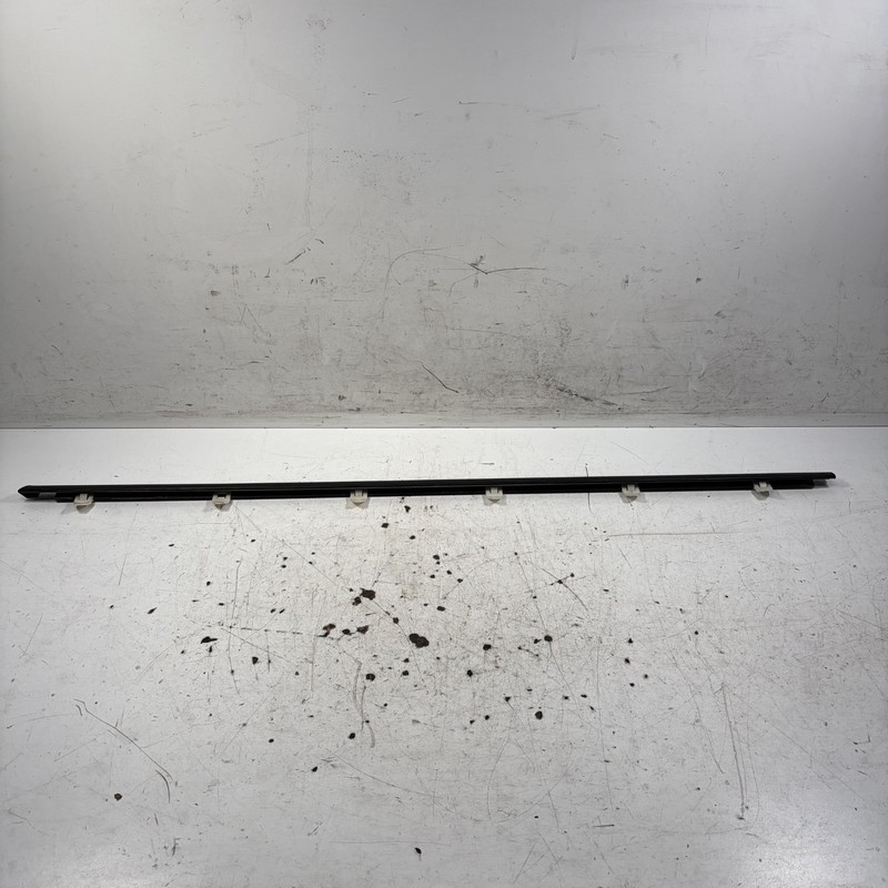 97-01 Honda Prelude Right Door Belt Molding 72410-S30-003 OEM