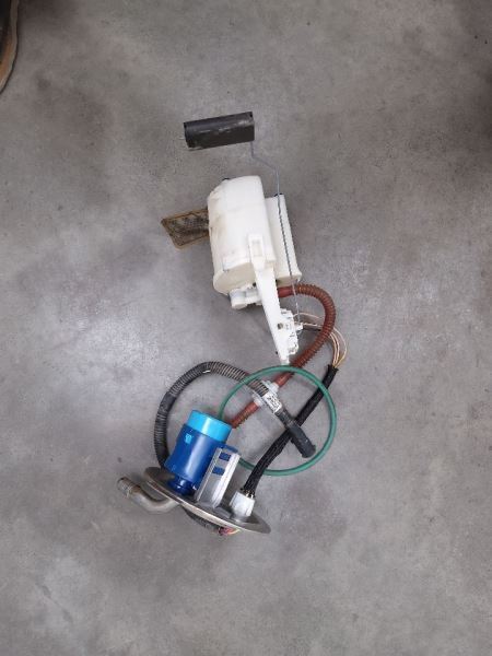 Fuel Pump Assembly Gasoline Front Fits 08-10 FORD F250SD PICKUP 258396