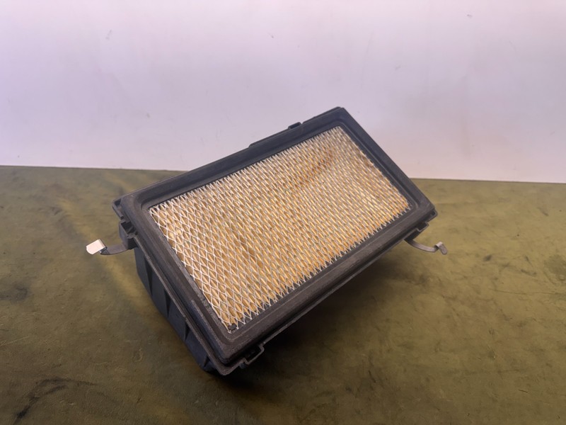 82–93 BMW E28 E30 325e 325ix Engine Air Intake Filter Manifold Muffler Box OEM