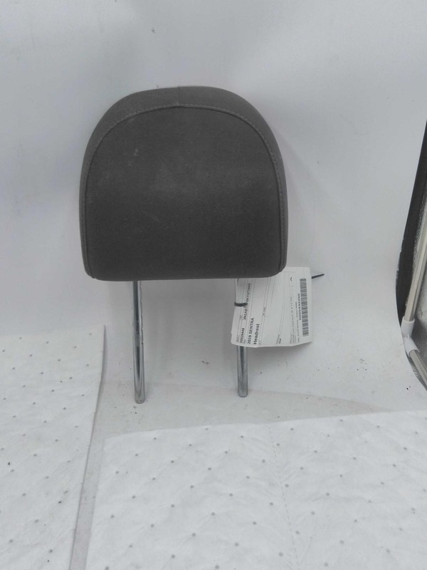 2019 Nissan Sentra Headrest Silver Used OEM Part 915517 84000 Miles