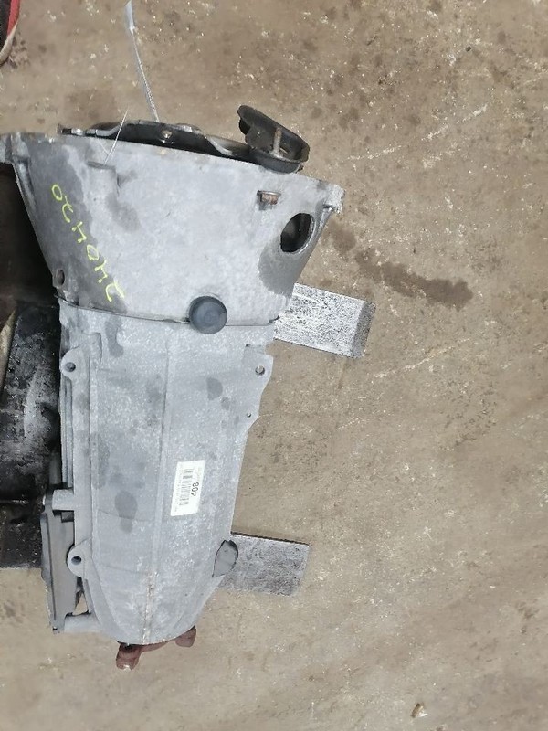 Automatic Transmission Type ID 447 270 82 00 Fits 16-20 METRIS 1543485