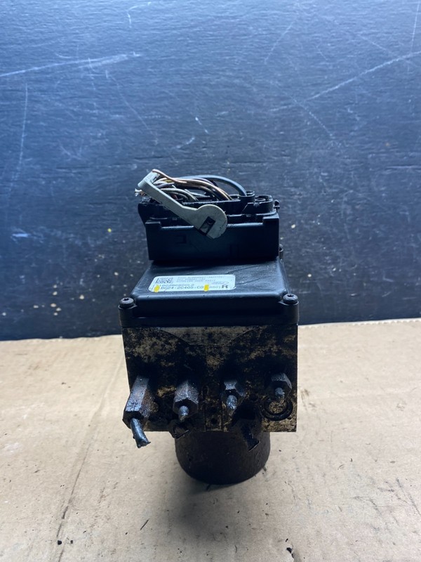 2011 - 2014 Ford E250 E350 VanABS Anti Lock Brake Pump Module Oem t2639 DG
