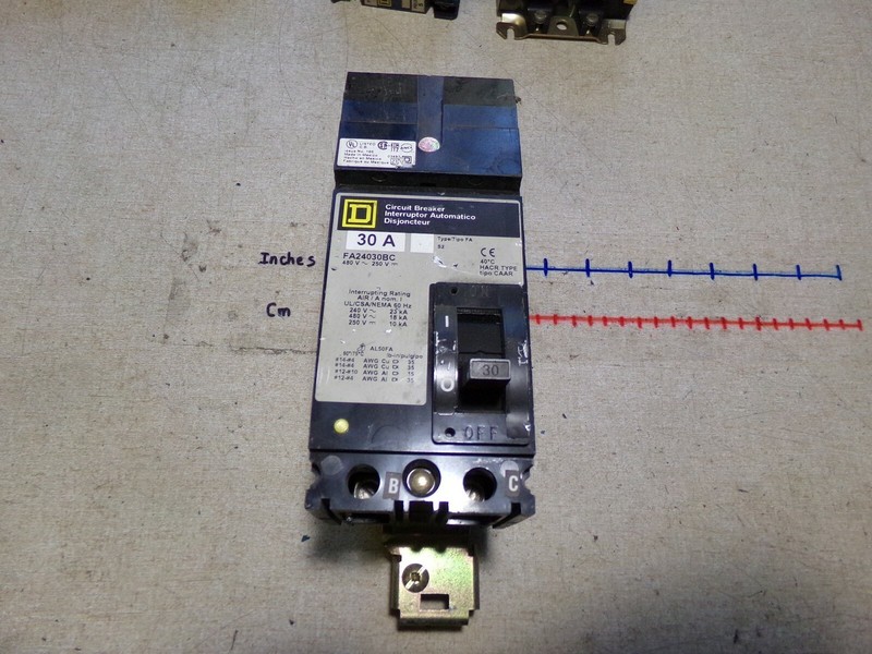 Square D FA2403BC 30A 30-Amp Circuit Breaker *FREE SHIPPING*