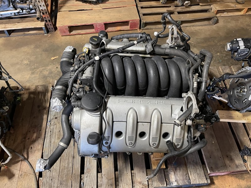 2003-2006 PORSCHE CAYENNE E1 9PA 4.5L TURBO ENGINE MOTOR BAD COMRPESSION AS IS