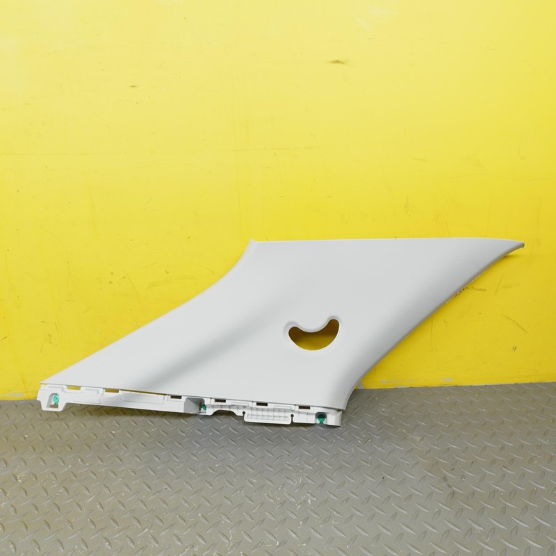 2022-2024 HYUNDAI IONIQ 5 REAR LEFT C PILLAR UPPER QUARTER TRIM COVER PANEL OEM