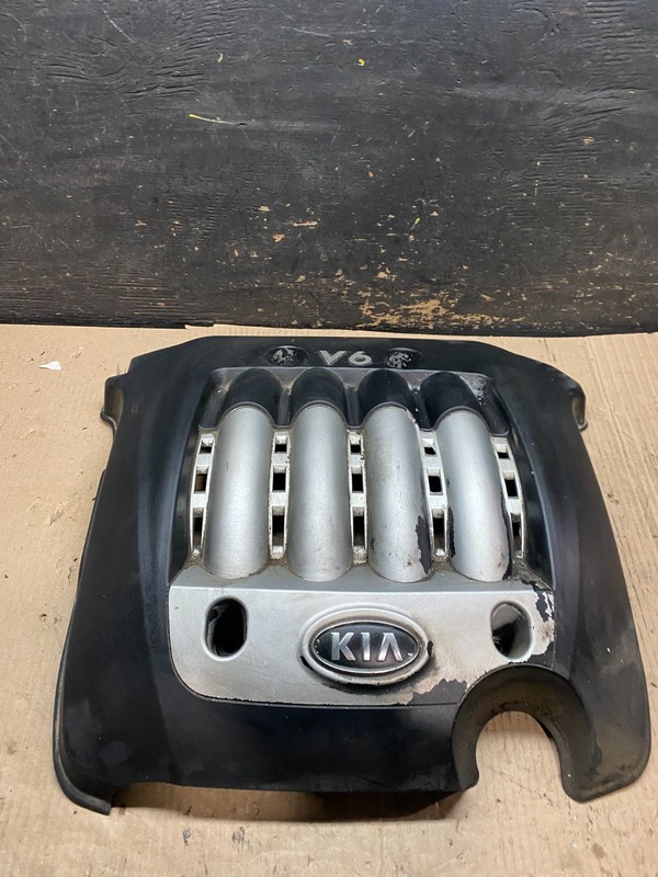 2005 to 2009 Kia Sportage Engine Motor Cover V3990 DG