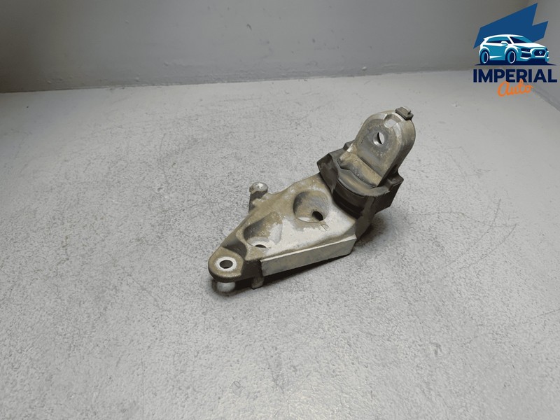 2019-2025 Toyota RAV4 2.5L FWD Engine Motor Rearward Mount Support Bracket OEM
