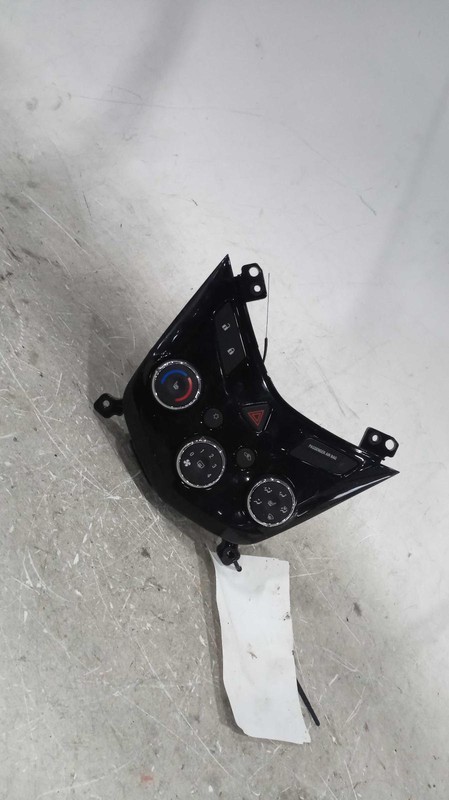 2017 Chevrolet Sonic A/C Selector Switch OEM Grey 42521802 95K Miles