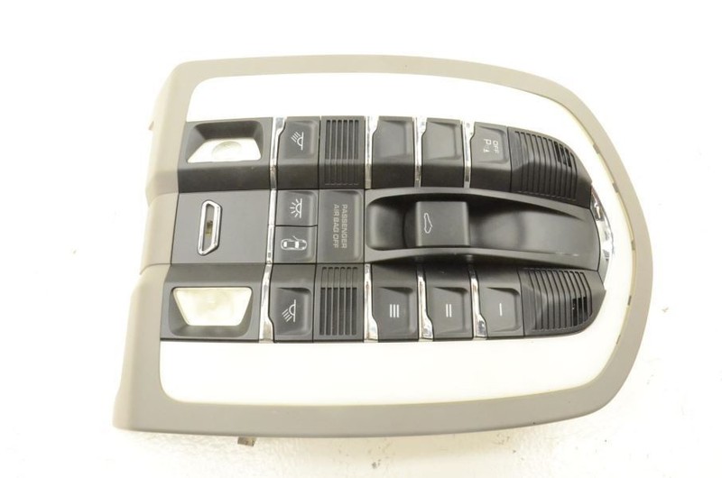 2010-2016 PORSCHE PANAMERA 970 4.8 OVERHEAD DOME LIGHT WITH CONTROLS 7PP959551DL