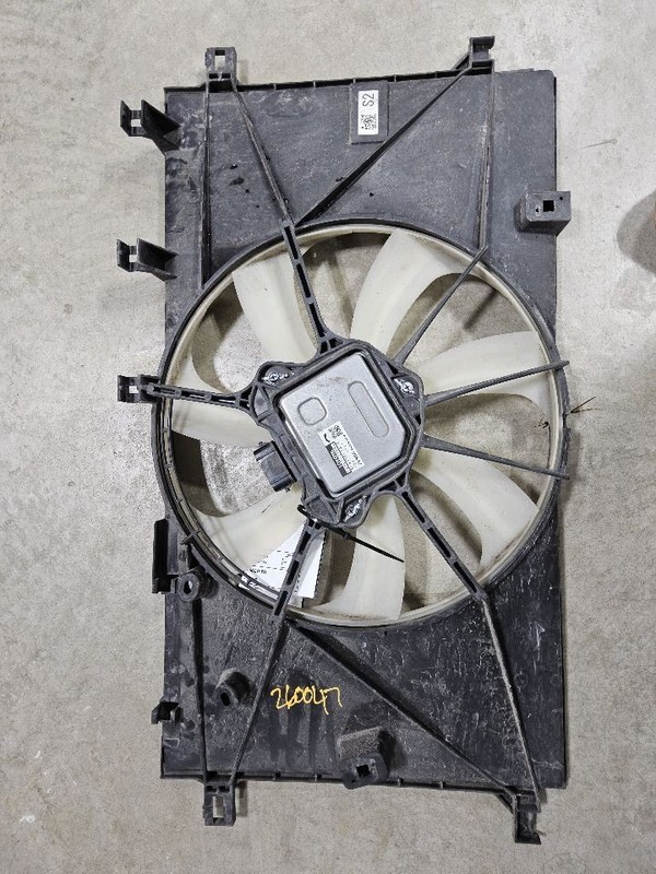 2019-2025 Toyota Corolla Radiator Fan Motor Fan Assembly 2.0L Sedan Or Hatchback