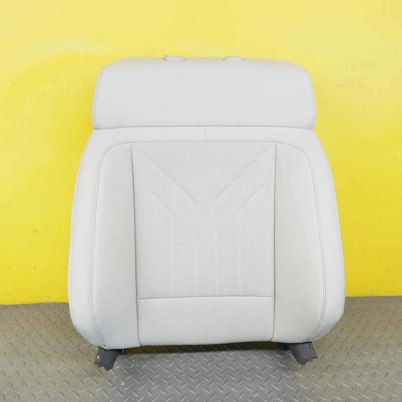 2024-2025 HYUNDAI SANTA FE FRONT LEFT SIDE SEAT UPPER CUSHION OEM 88370R6010