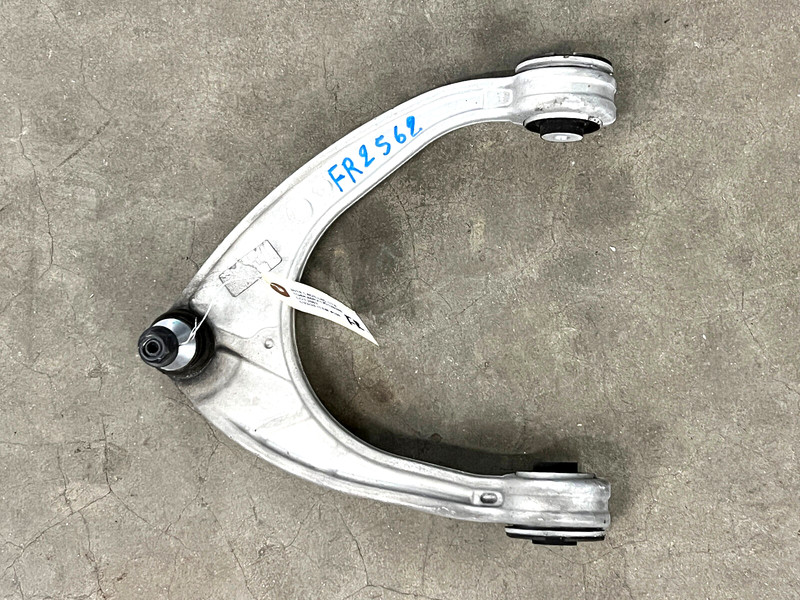 ⭐2016-2020 CADILLAC CT6 RWD FRONT RIGHT SIDE UPPER CONTROL ARM ASSY OEM LOT2562