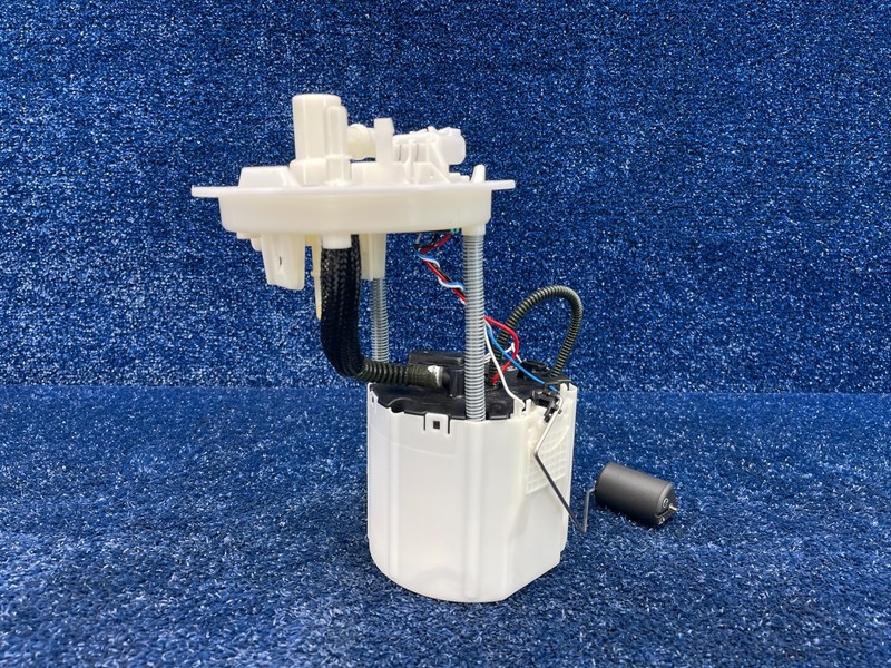 2016-2024 CHEVROLET CAMARO FUEL GAS TANK PUMP SENDING UNIT OEM 13508807