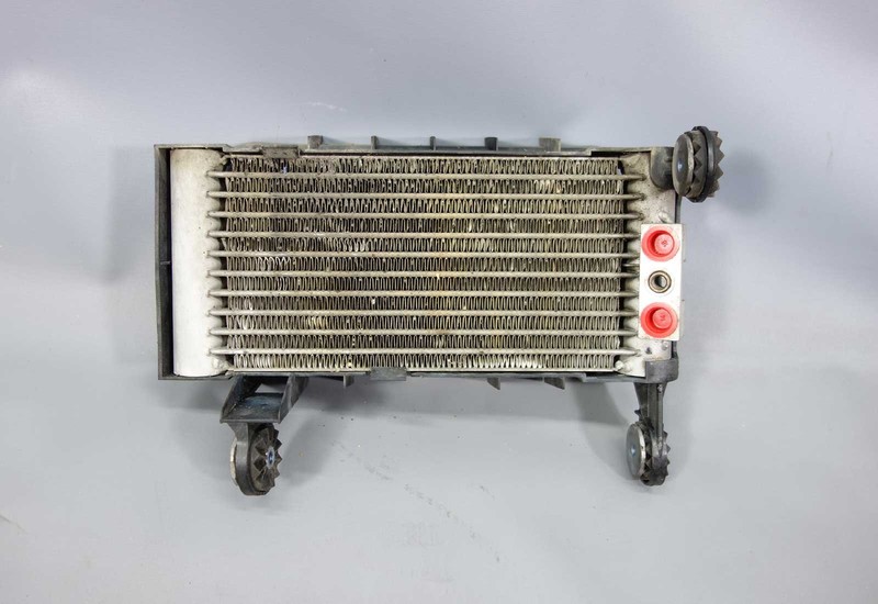 2009-2016 BMW E89 Z4 35i 35is N54 6-Cylinder Turbo Engine Oil Cooler Radiator OE