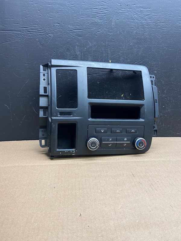 2012-2021 Nissan NV2500 NV3500 Radio Bezel Center Trim Climate Control AC6142 DG