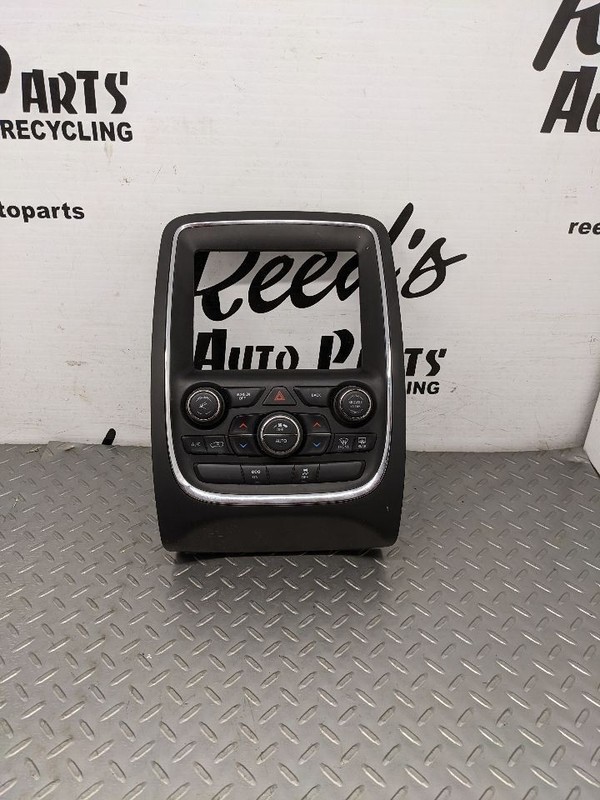 Audio Equipment Radio Display And Receiver Fits 15 DURANGO 1127620