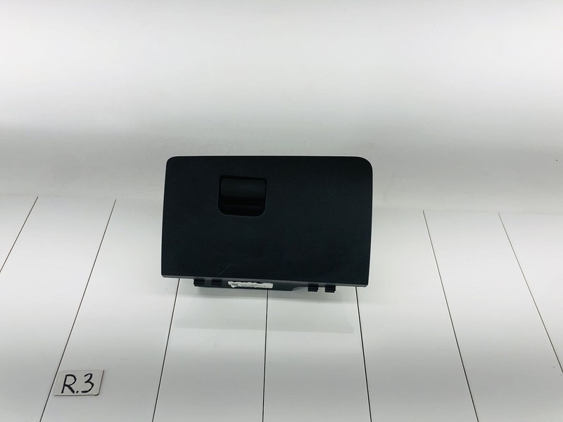 18-23 CHEVROLET EQUINOX FRONT RIGHT SIDE DASHBOARD PANEL GLOVE BOX DOOR OEM