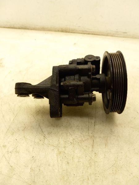98-02 TOYOTA LANDCRUISER 4.7L 4WD AT POWER STEERING PUMP ASSEMBLY