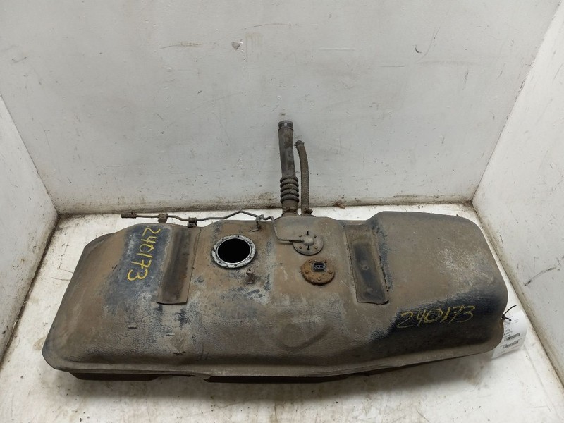 93 94 TOYOTA T100 FUEL TANK