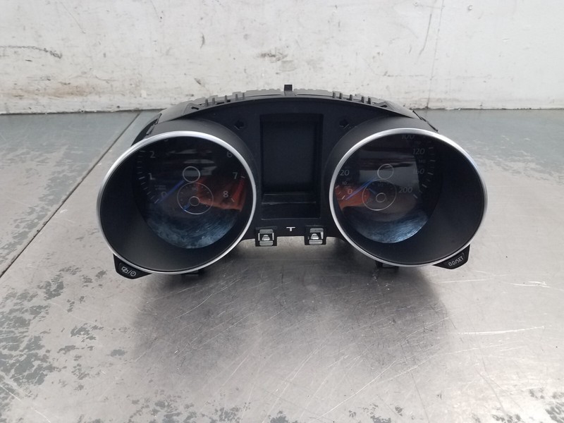 2013 Volkswagen Golf R AWD Gauge Cluster #16682 M5