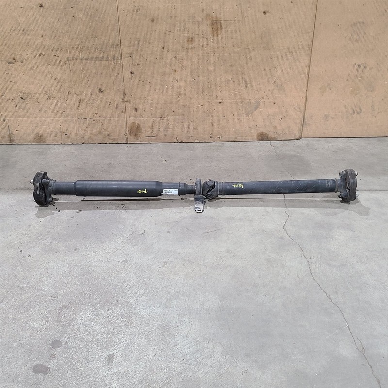 10-15 Camaro Ss Driveshaft Drive Shaft Automatic Transmission Aa7421