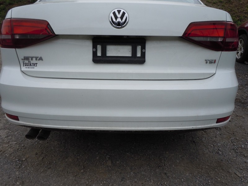 2015 2016 Volkswagen Jetta Base Sedan Rear Bumper Cover W/O Park Assist LC9A