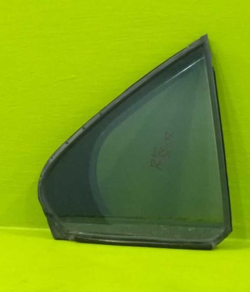 04 05 TSX PASSENGER RIGHT REAR VENT GLASS OEM 3584-19