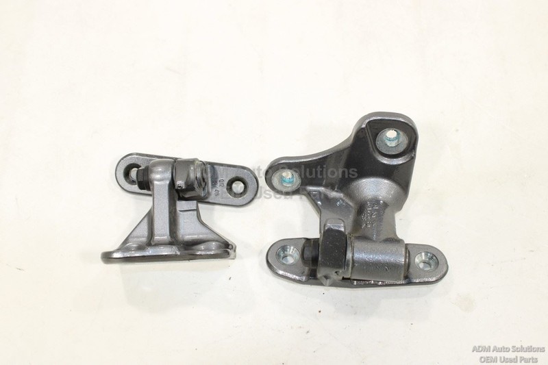2014-2019 MERCEDES CLA250 C117 REAR RIGHT SIDE DOOR HINGE SET OEM A046572