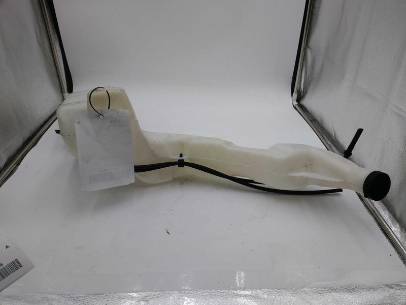 2020 GMC Terrain Washer Fluid Reservoir OEM 1.50L Silver 84768722 72K Miles