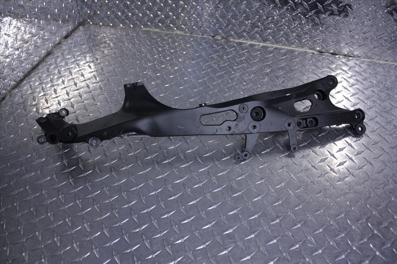 06 HONDA CBR 1000 RR RIGHT SIDE REAR SUBFRAME BACK BRACKET BAR FRAME CBR1000RR
