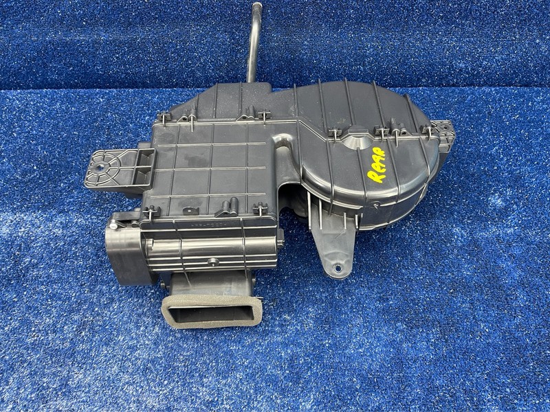 2017–2020 Nissan Pathfinder Rear Rear Heater Blower Housing OEM 27405-3KA0A