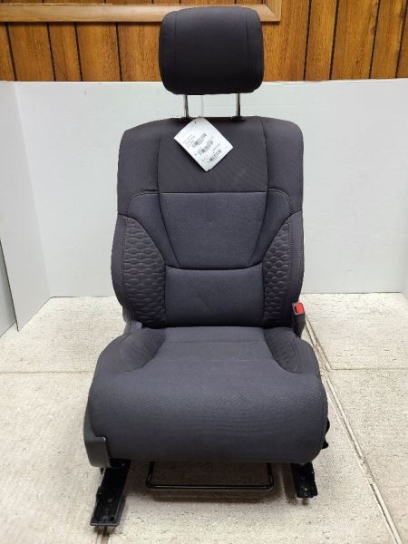 22 TOYOTA TUNDRA MANUAL SEAT FRONT RIGHT PASSENGER GRAY CLOTH CREW CAB 560974
