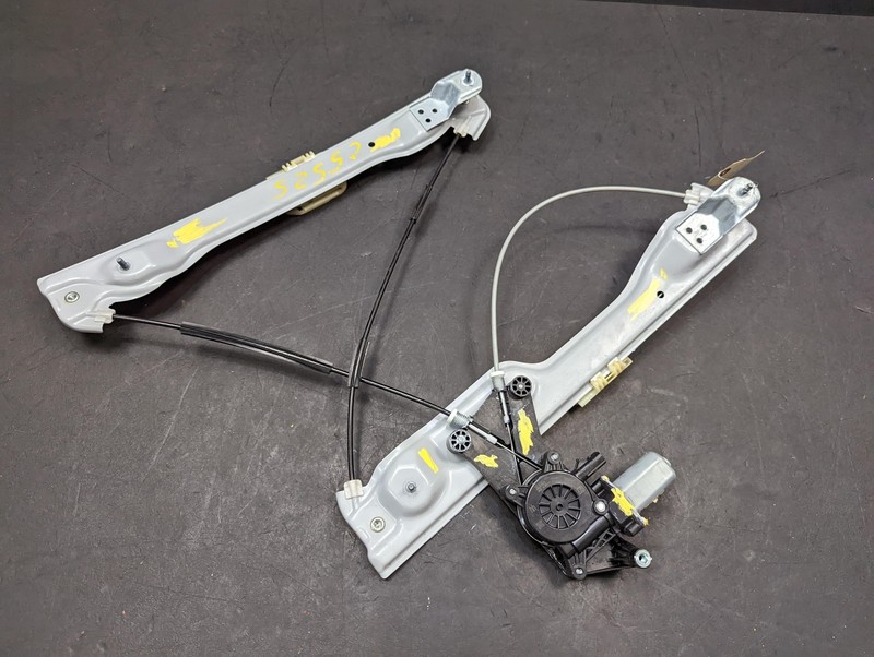 Front Right Door Window Regulator 2018 Chevrolet Equinox 84578844 2019 - 2023