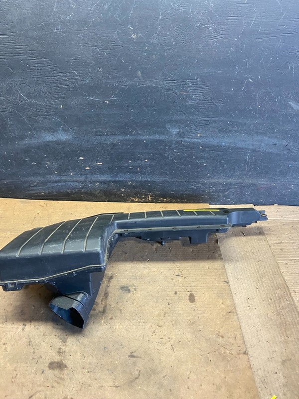 2009 to 2014 Nissan Murano Upper Air Intake Duct Oem R0359 DG