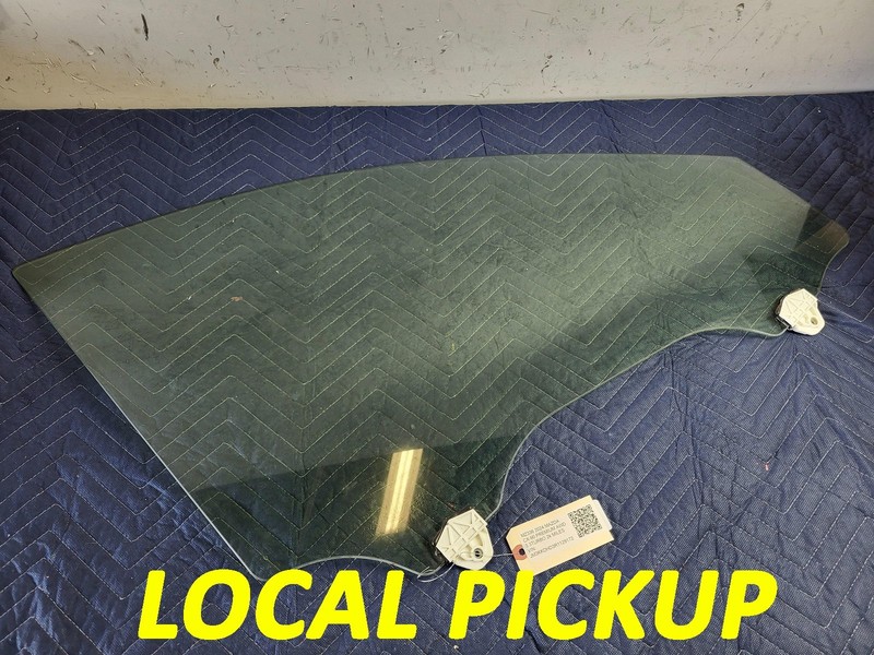 Used Oem Mazda Right Passenger Front Door Window Glass for 2024-2026 CX-90