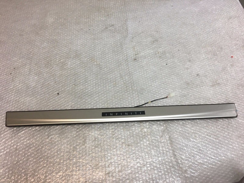INFINITI G37 FRONT RIGHT SILL STEP PLATE TRIM 13 #3