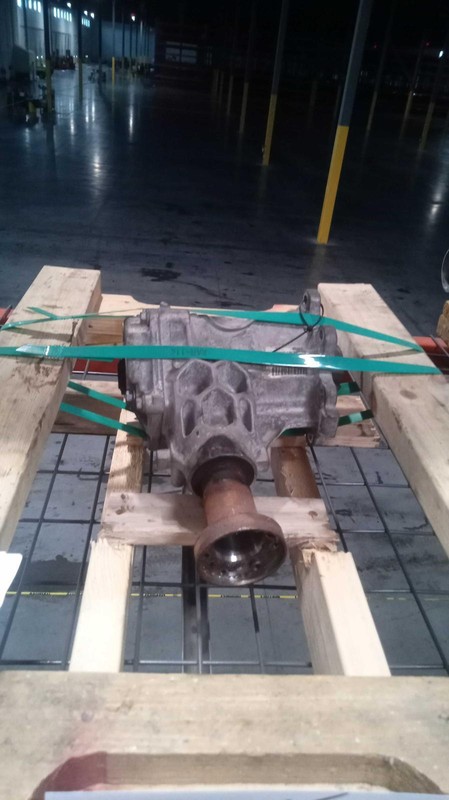 2016 VOLVO XC90 Transfer Case Assembly OEM 36012518 96K Miles Blue