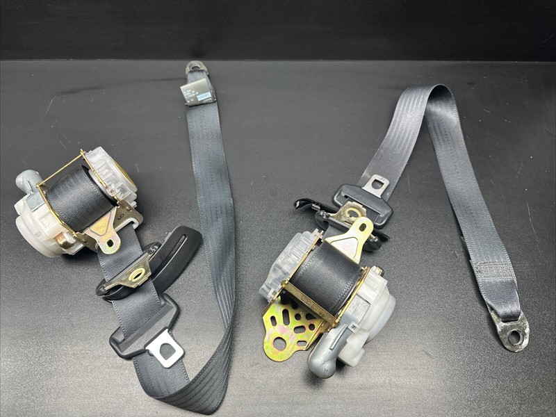 Lexus SC430 Z40 Seat Belt Retractor Black Set Front Right & Left 02-06 OEM