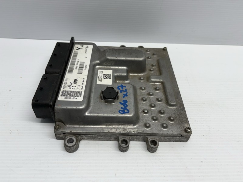 2010 2011 2012 Range Rover Sport Engine Computer Control Module 8W8312B684YA