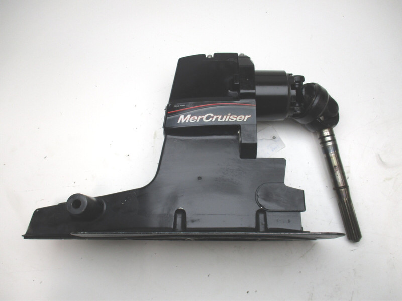 861063A10 Mercruiser Alpha Gen II Upper Gear Case Unit 1.62/2.00 R 24/24