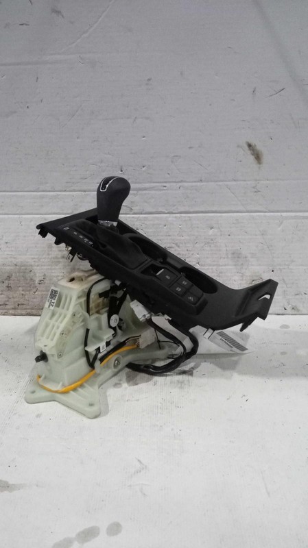 2020 Hyundai Tucson Automatic Transmission Shift Lever Assembly, 27K Miles