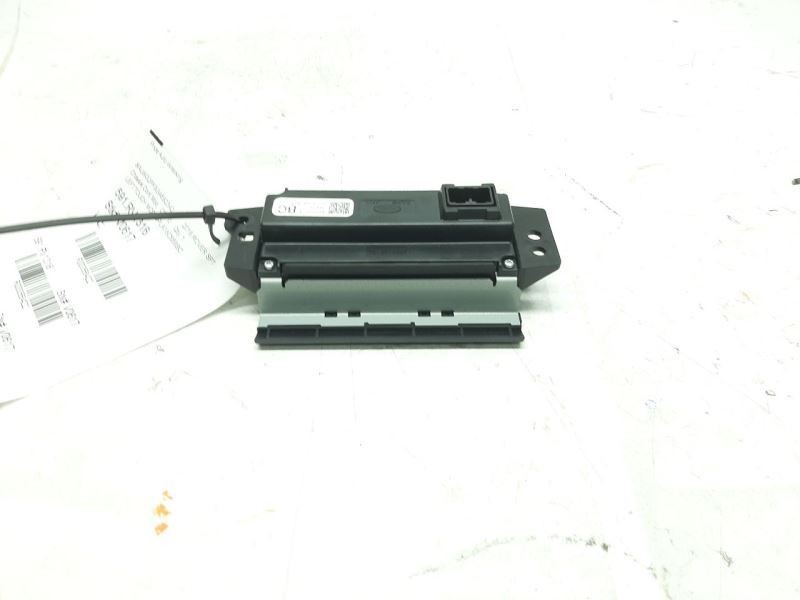 Range Rover Left Touch Pad Stereo Control Button GPLA18C858BC
